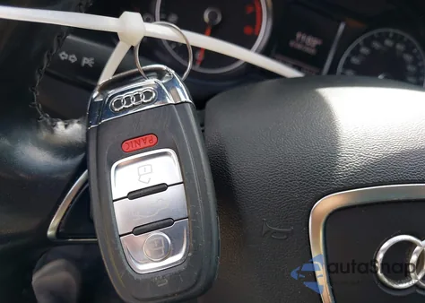 2015 Audi Q5 2.0T Premium z USA, uszkodzony, nr VIN WA1CFAFP5FA064456